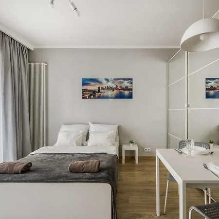 Klimatyzowane Mennica Apartmán *