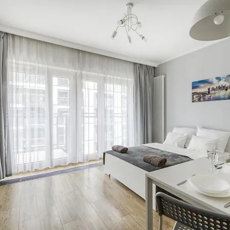Klimatyzowane Mennica Apartmán Varšava